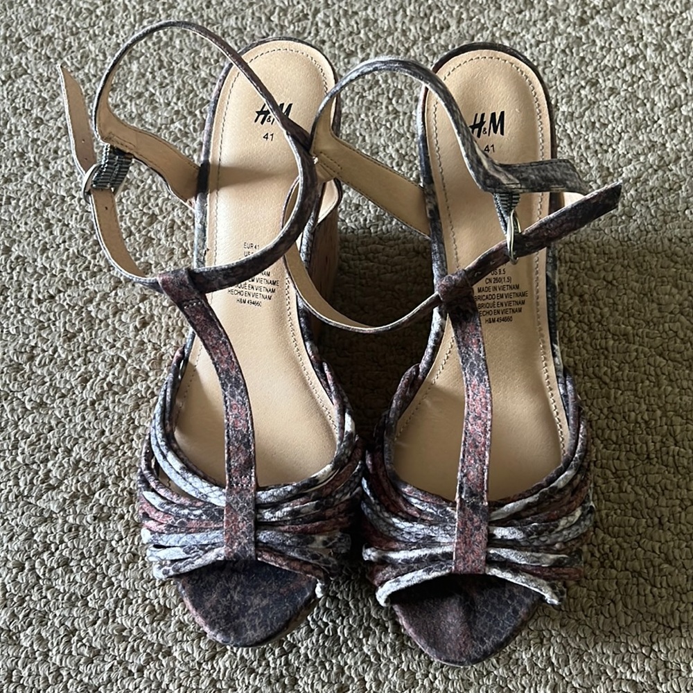 H&M snake print wedges
